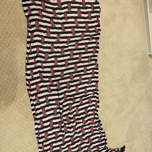 Tory Burch Pineapple scarf!